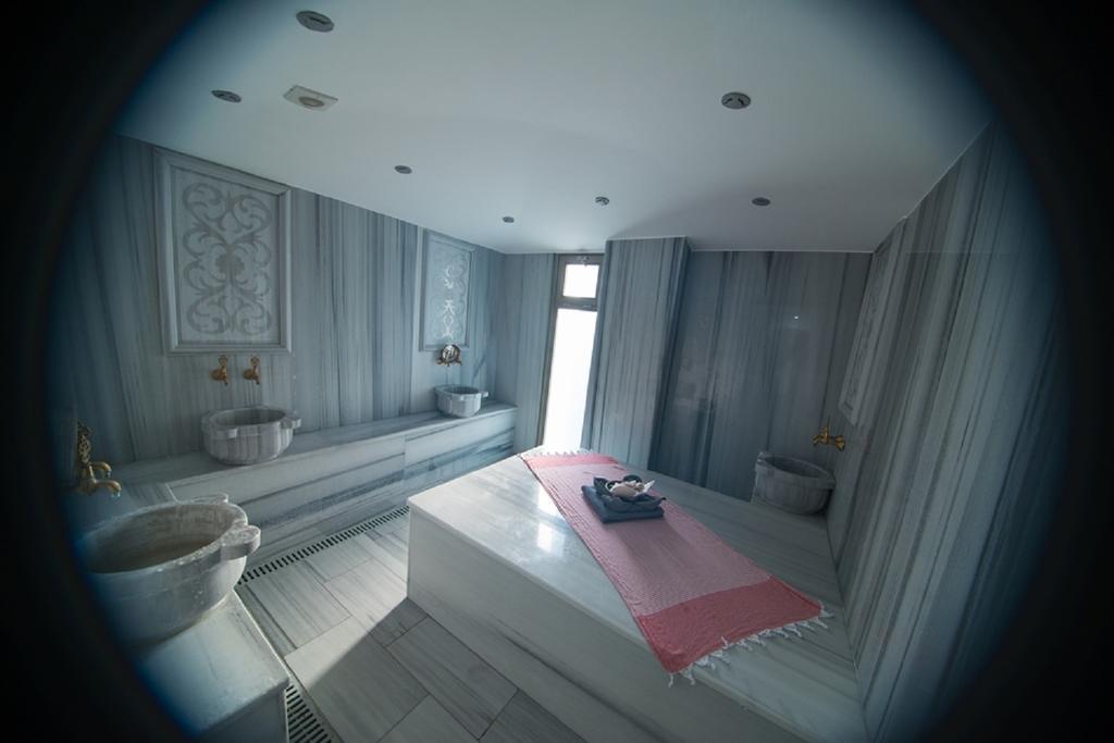 Aquamarine Luxury Residence 키레니아 외부 사진