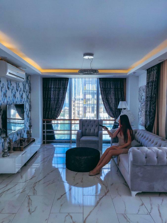 Aquamarine Luxury Residence 키레니아 외부 사진