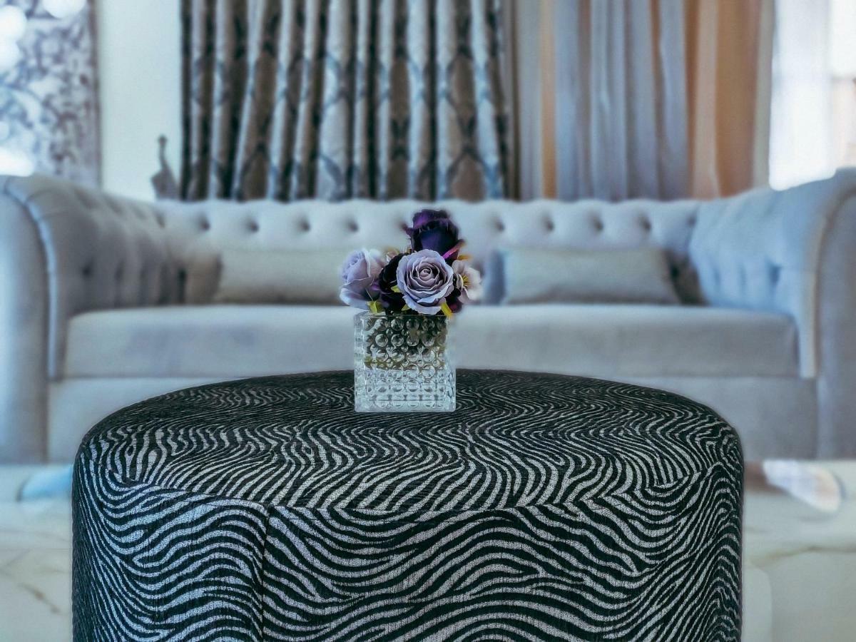 Aquamarine Luxury Residence 키레니아 외부 사진