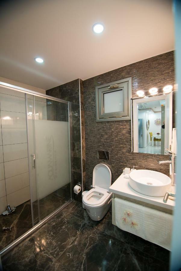 Aquamarine Luxury Residence 키레니아 외부 사진
